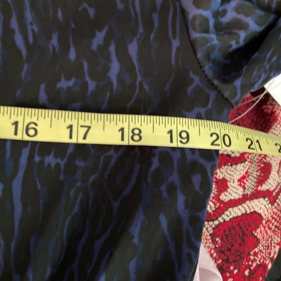 NWT Gigi Parker Dress Womens Sz M‎ Navy Blue Animal Print Eclipse Tiered Blouson - Picture 9 of 11